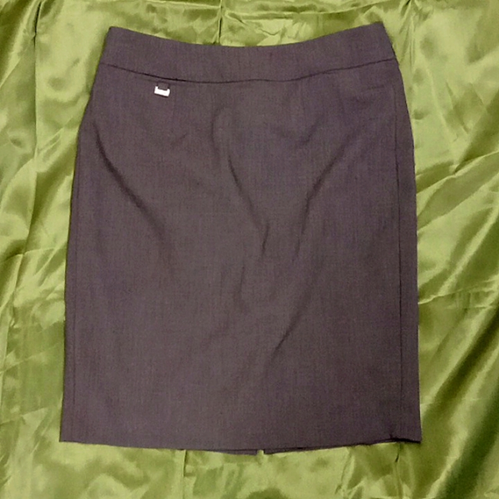 Calvin Klein gray skirt